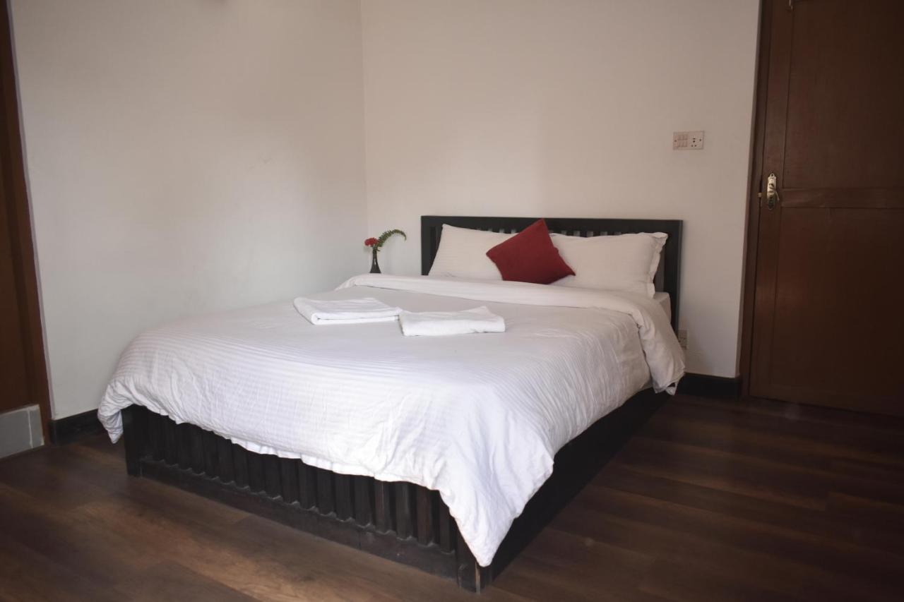 Cocina Mitho Chha Bnb Kathmandu Exteriör bild