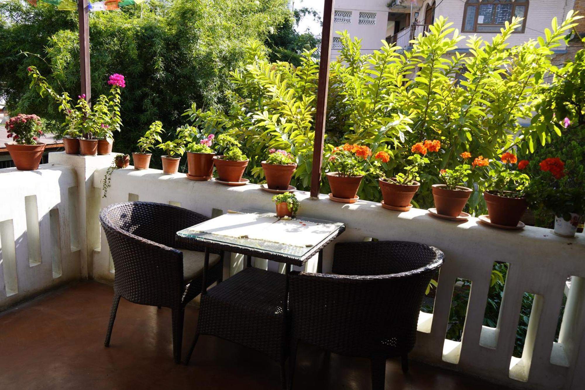 Cocina Mitho Chha Bnb Kathmandu Exteriör bild