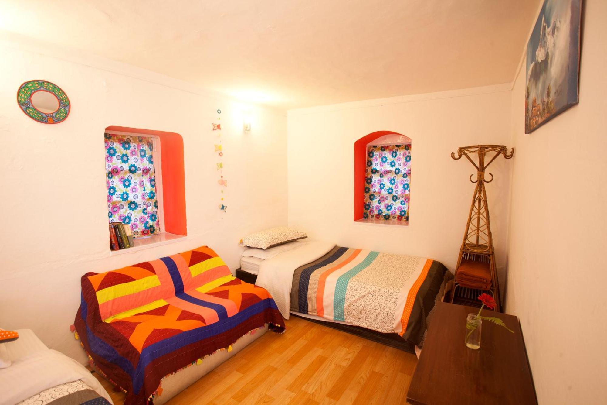 Cocina Mitho Chha Bnb Kathmandu Exteriör bild